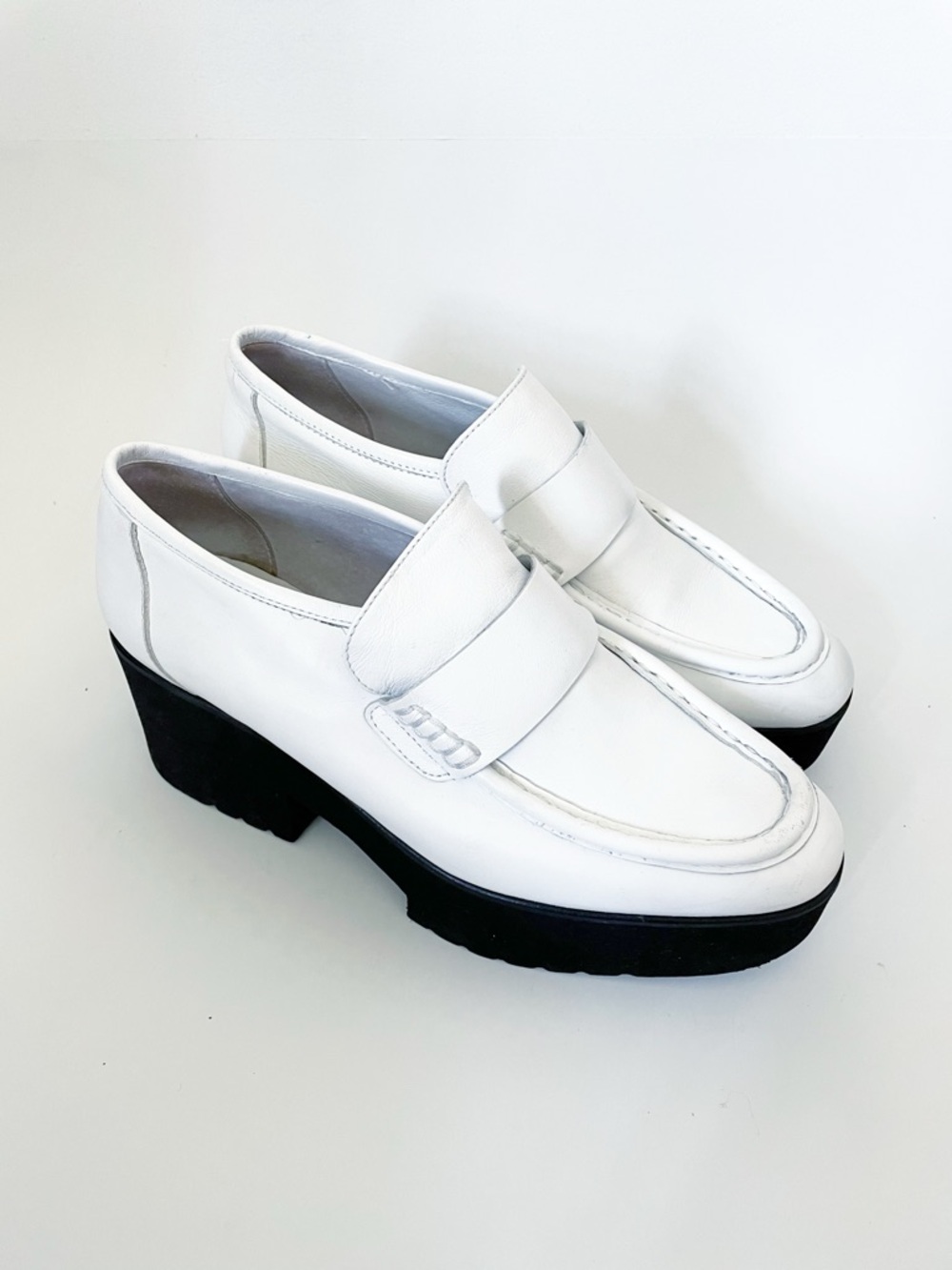 MAJE white leather platform loafers size FR 40 / US 10  chunky shoes Y2K leather